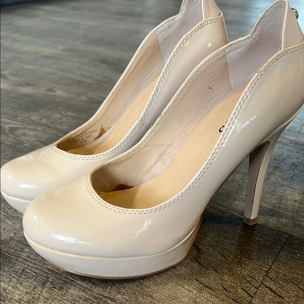Guess Cream Stiletto Heels with Platform - Picture 6 of 6
